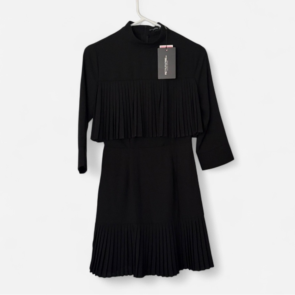 PrettyLittleThing Black High-Neck Dress